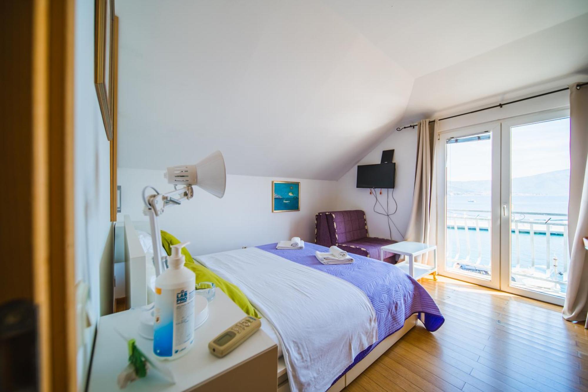 Apartments And Rooms Denoble Korcula Town Luaran gambar
