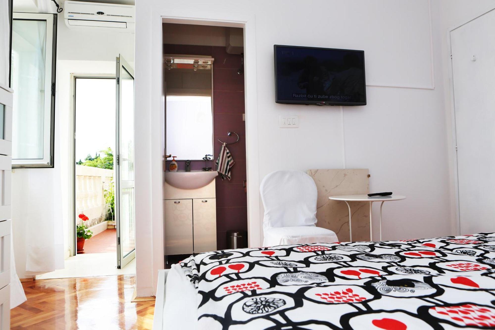 Apartments And Rooms Denoble Korcula Town Bilik gambar