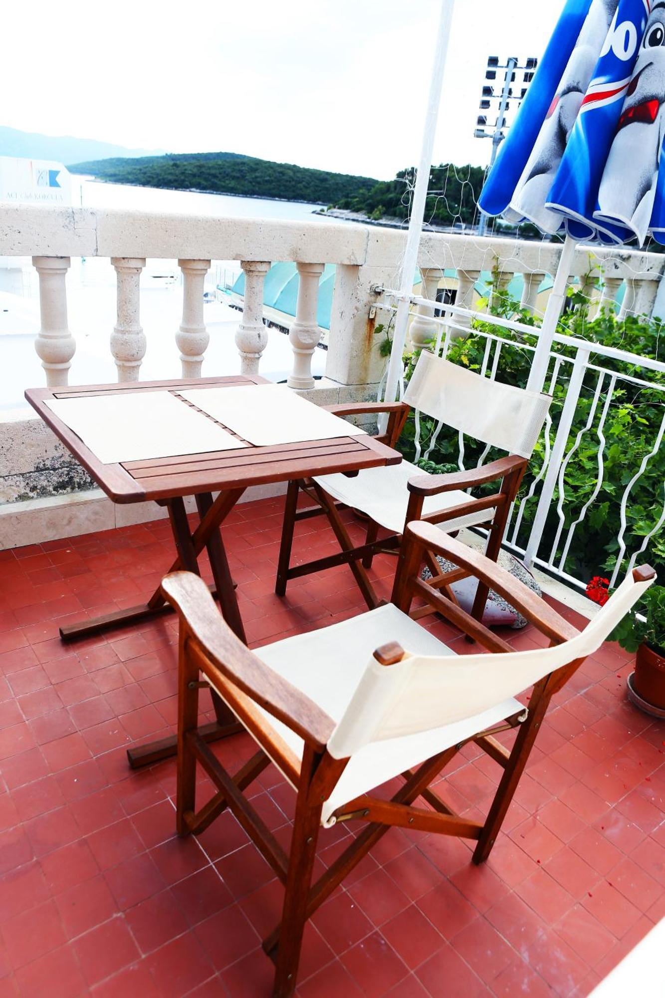 Apartments And Rooms Denoble Korcula Town Bilik gambar